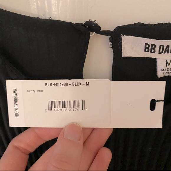 NWT BB Dakota Black Long Sleeve Blouse with Glitter Detail - Picture 4 of 6